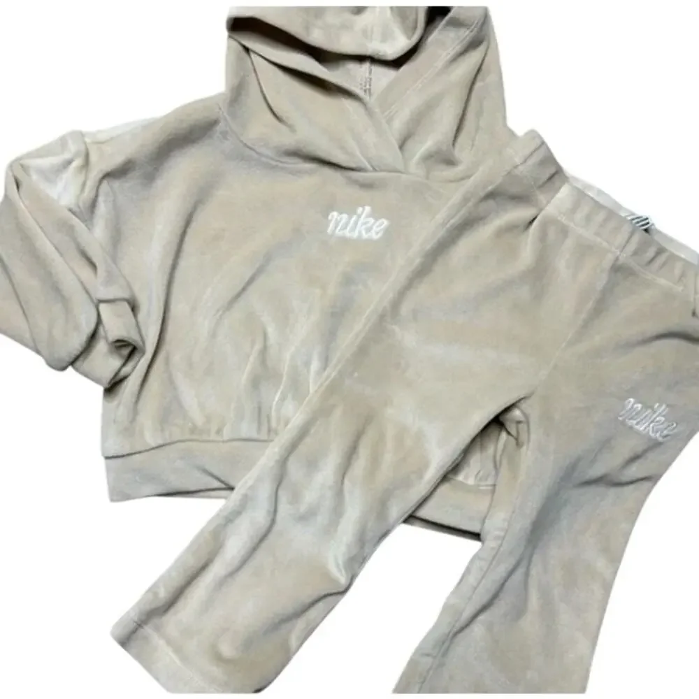 Nike Baby Cozy Pullover Hoodie & Pants, 2 Piece Set - Size 12 Months